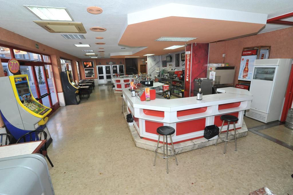 Hostal Goyma II San Fernando De Henares Kültér fotó
