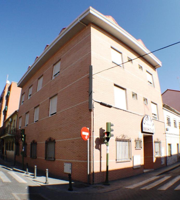 Hostal Goyma II San Fernando De Henares Kültér fotó