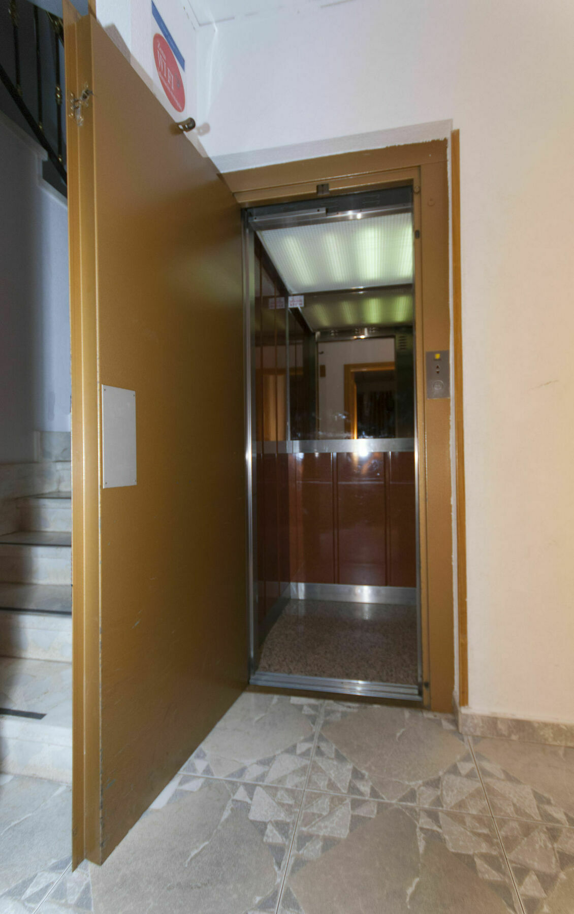 Hostal Goyma II San Fernando De Henares Kültér fotó